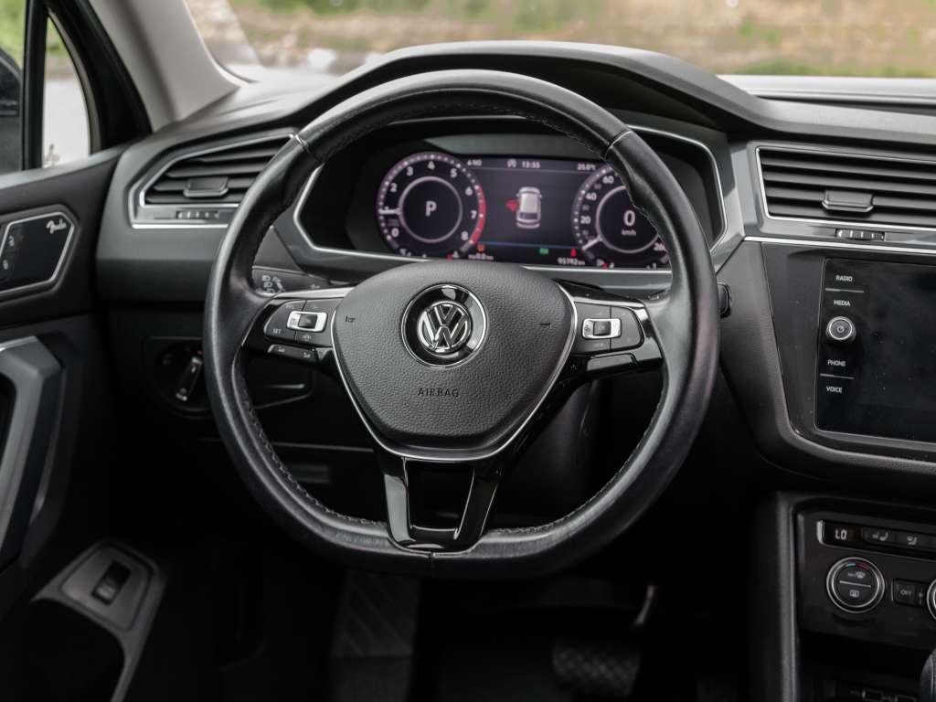 Volkswagen Tiguan HIGHLINE |CUIR | TOIT PANO | GPS | BOUTON POUSSOIR 2019