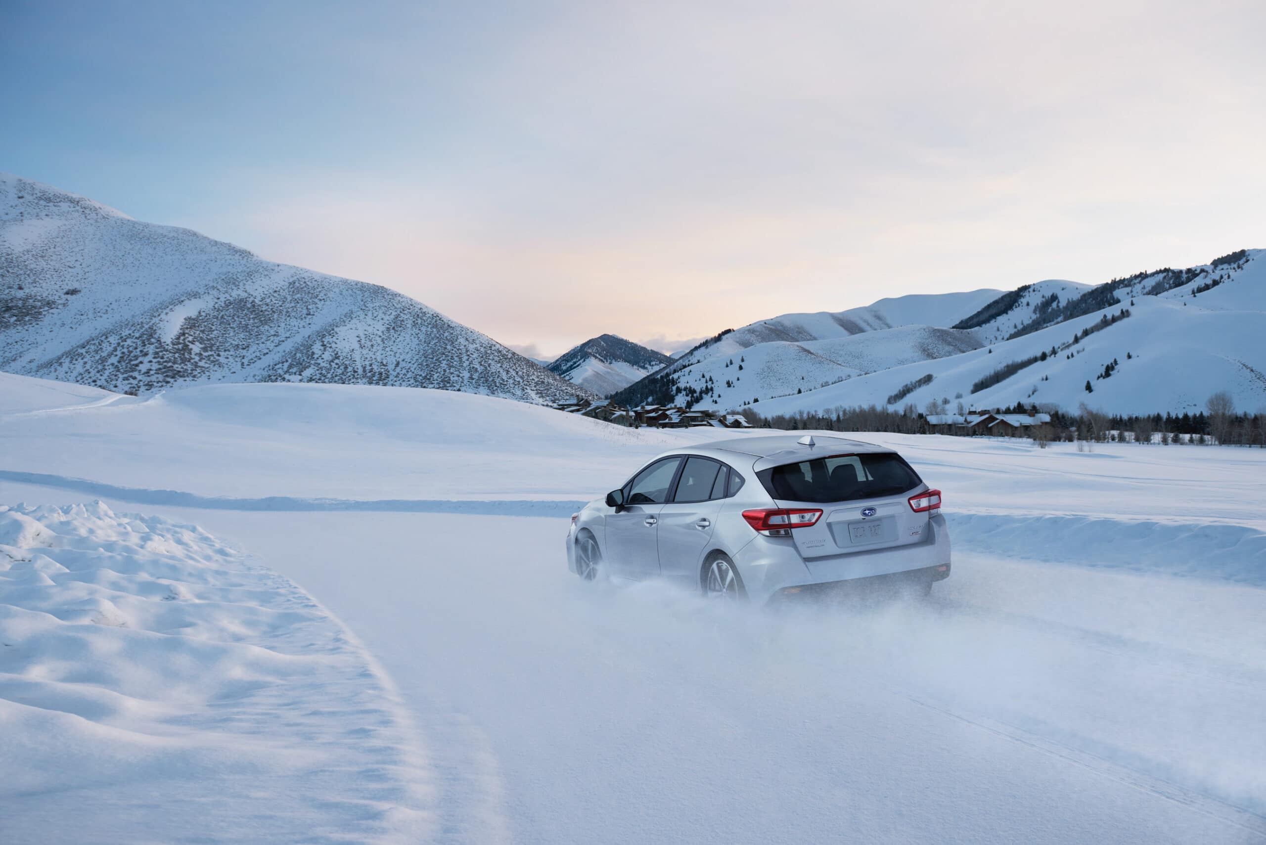 Subaru Impreza 5 portes avec de bons pneus d'hiver | Option Subaru